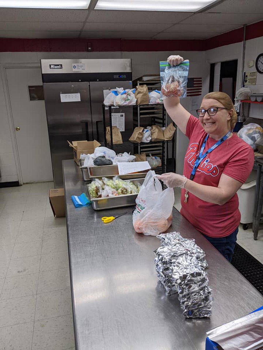 Wishing to ease the hardships these students and their families face, all Ozark County school districts have instituted programs facilitating pick-up or delivery of meals and homework  in response to the COVID-19 pandemic. ow.ly/f7A350yWFjG
#READlocal