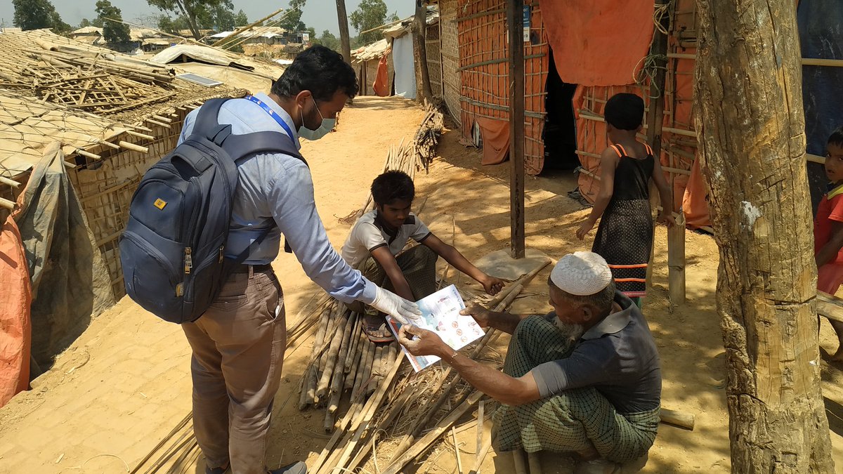 zonaidcox00's tweet photo. #COAST_Trust Child protection team, try to make awareness about #COVID_19 in Rohingya community at #Camp_14 https://t.co/w3UJXIgcOO