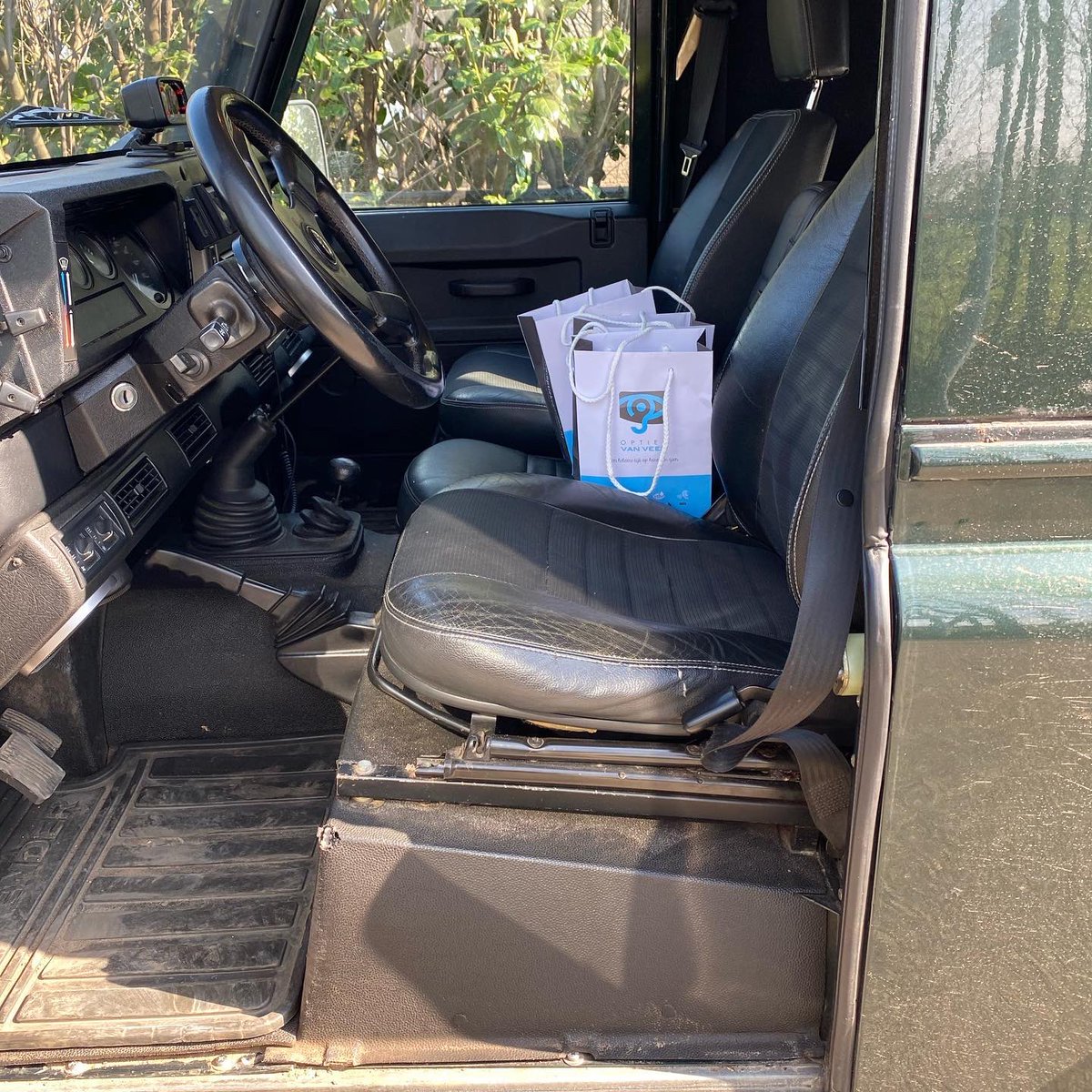 Niks is meer hetzelfde, maar toch proberen we te blijven helpen met ZIEN en HOREN. Vanochtend veel pakketjes gebracht bij onze klanten. #doornspijk #elburg #oosterwolde #oene #uddel