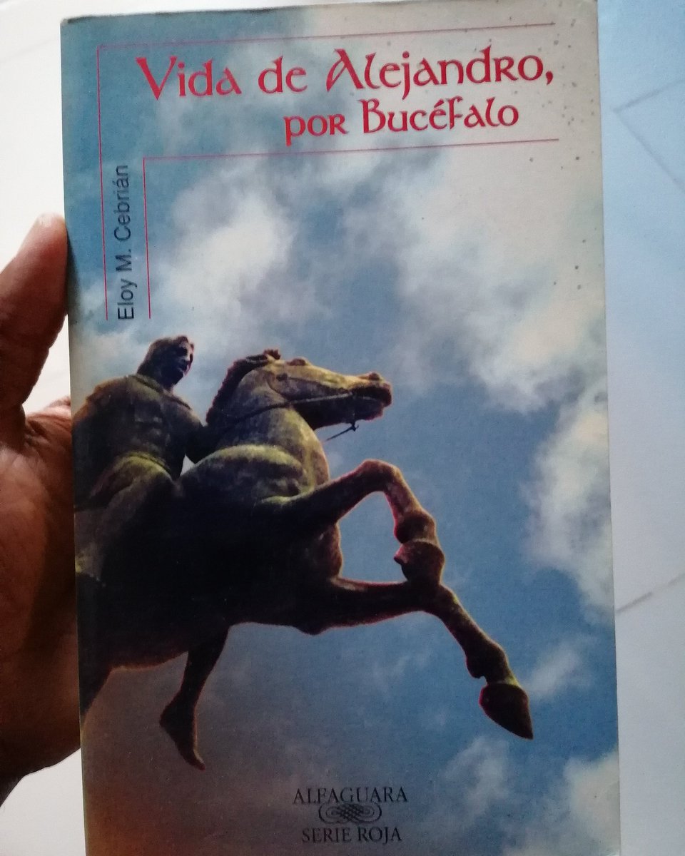 evaristy's tweet photo. #Semanadelectura En esta oportunidad les invito la lectura de esta obra de "Eloy M. Cebrián." ** Vida de Alejandro por Bucéfalo.
#Biografía #jazz #música #primavera #libros #poeta #ajedrez #poesía #sabina #MDavis #serrat #Dylan #house #love #wife #amor #Dios #vida #familia https://t.co/XNpkHJBLby