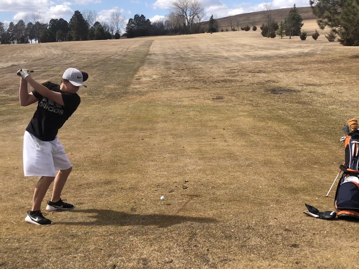 GehrigGeiss's tweet photo. Red Trail Links! #dowork #readywhenever @holsteinsgolf https://t.co/OEUDyzNXVk