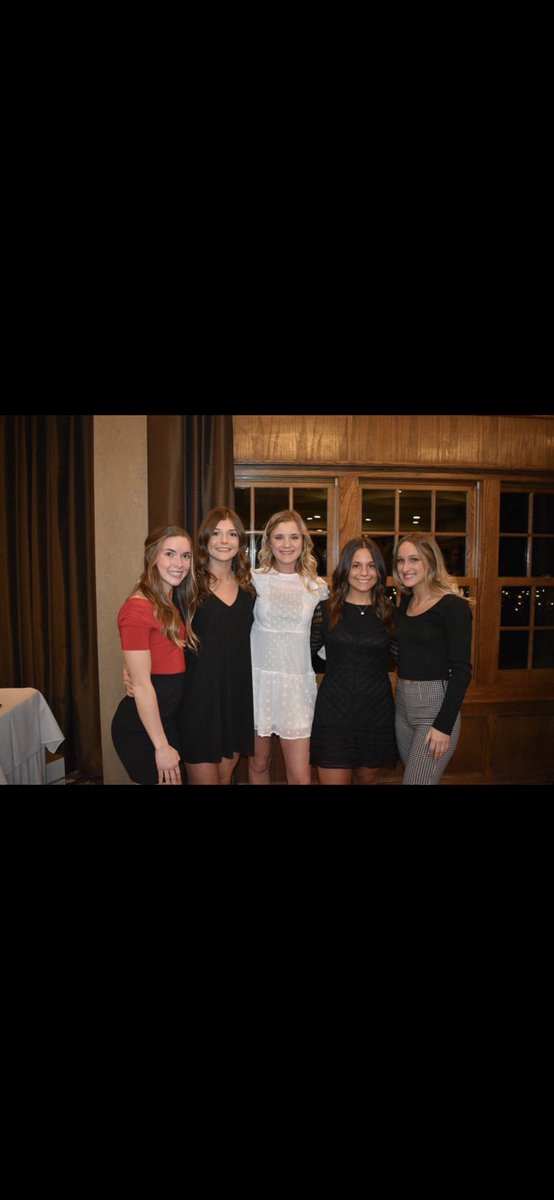 valtersigni's tweet photo. Happy 18th birthday Zoe!! You are such a great friend inside and out I hope you have the best day! I miss and love you so much!💓💓 @zoe_butcherr ps I will always miss having you as my flyer🥺 https://t.co/SP3SLlMhpt
