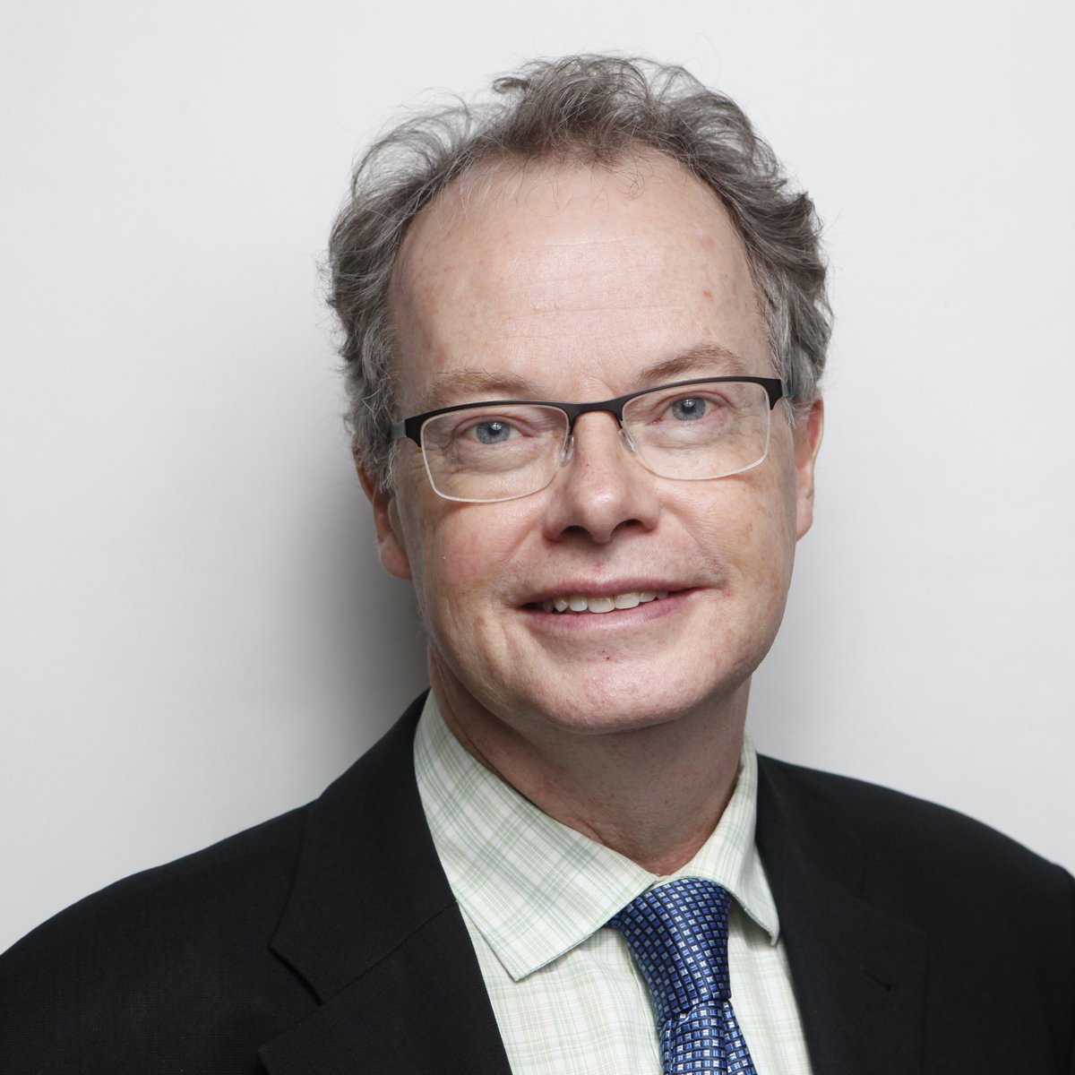 .<a href="/CKNW/">CKNW</a> Usually I start every Saturday shift <a href="/theprovince/">The Province</a> by editing or proofreading Mike Smyth’s brilliant political column! Today is different. After 24 award-winning years &amp; scoops aplenty, our newshound has moved to Global News/News Talk 980. Good luck being Mike behind a mic