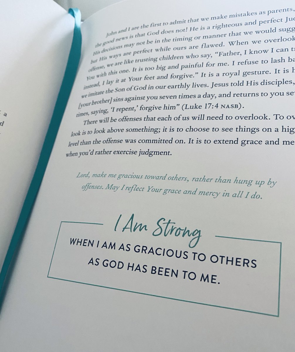 LisaBevere's tweet photo. CHOOSE to overlook some things when you’d rather be offended.
CHOOSE to extend grace & mercy when you’d rather exercise judgment.
⠀⠀⠀⠀⠀⠀⠀⠀⠀
REMEMBER that YOU ARE STRONG when you are as GRACIOUS to OTHERS as God has been to YOU.
#STRONGdevotions https://t.co/Nq7djuDMsU