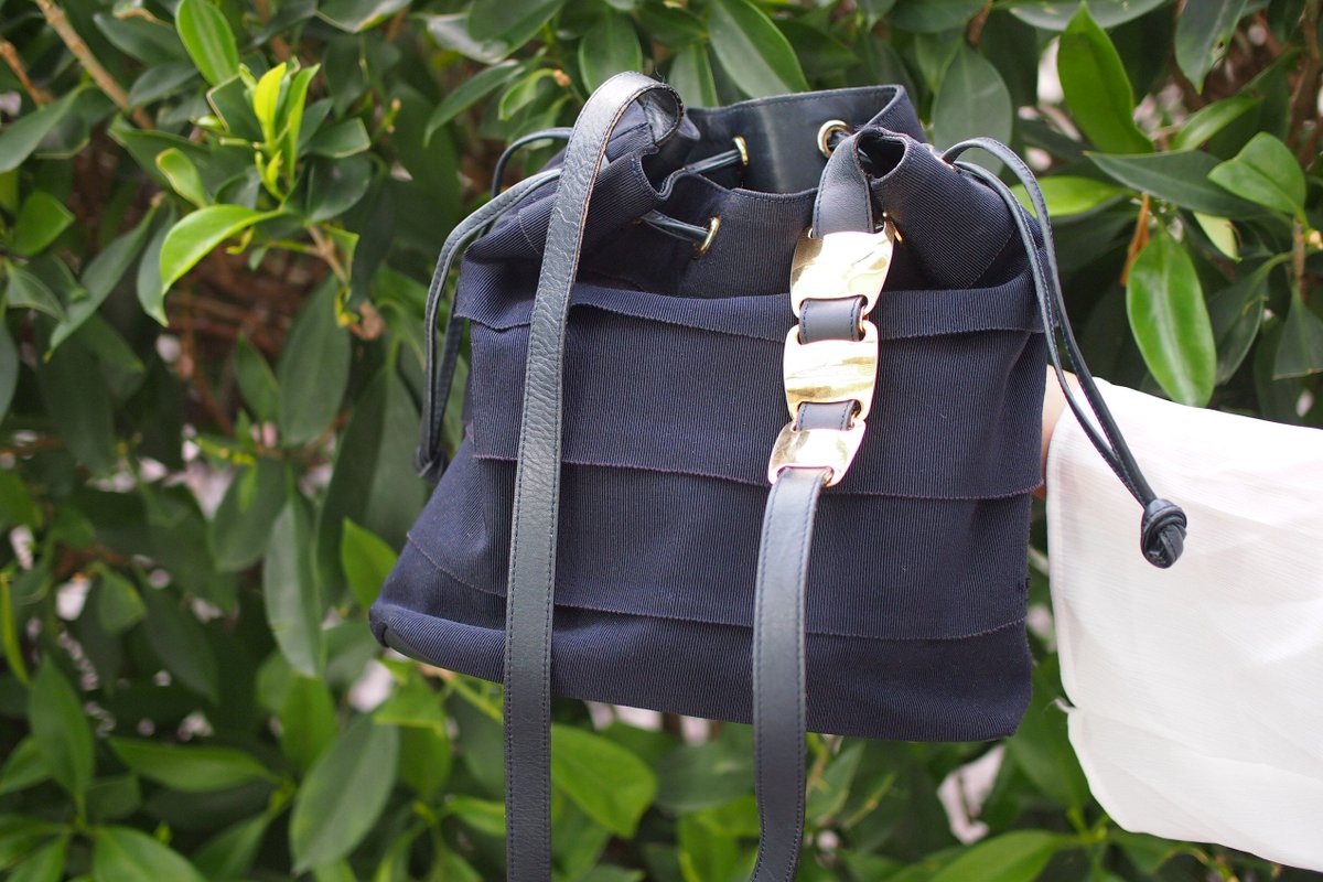 🌍⠀WORLD WIDE SHIPPING
.⠀
S Lux HK⠀
🇭🇰🇲🇴香港 澳門⠀
🌸FERRAGAMO BUCKET BAG
💗熱賣款! 超精美
💯100% Authentic⠀
💫Whatsapp +852 60264998
#中古名牌 #日本專門代購 #中古美 #日本直送 #中古美品 #名牌 #二手名牌 #中古名牌 #CHANELFineJewelry #CHANEL #worldwideshipping https://t.co/y7dyrVVC6g