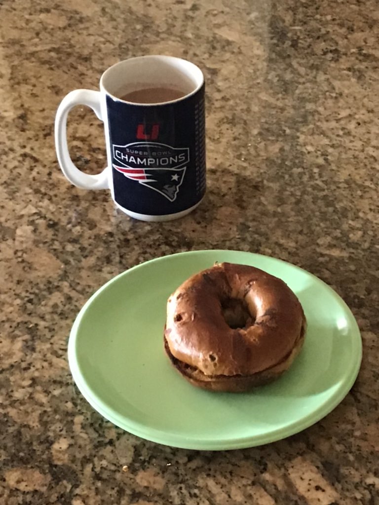 MrHarnden's tweet photo. Happy 3/28 Day! Remember, no matter how bad things look in life, the Patriots came back to beat the Falcons when they were down by 25 late in the 3rd quarter of the Super Bowl. You got this! #SuperBowlLI #Happy328Day https://t.co/DWZpF0apUL