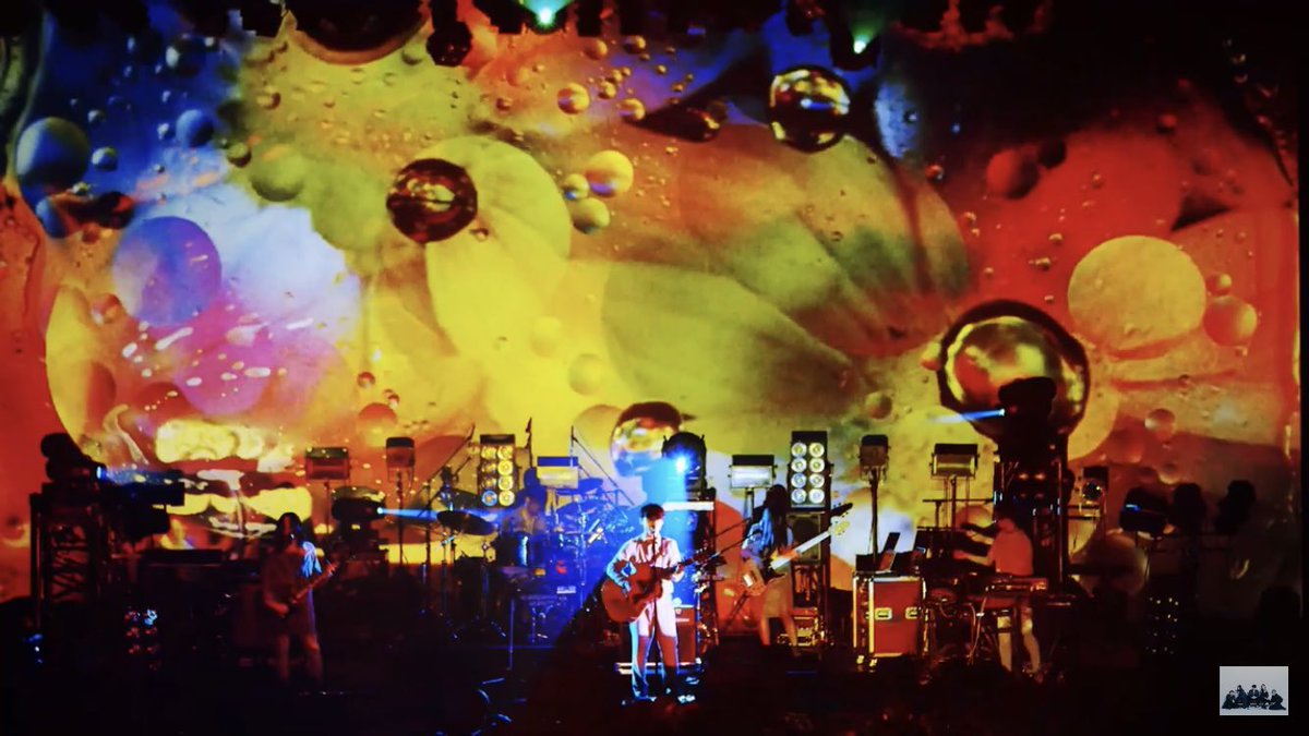 のっこ バキバキ演出のサカナ懐かしいな シーラカンス 流線からのユリイカ最高だわ 夜を乗りこなす 春は必ずくる サカナクション