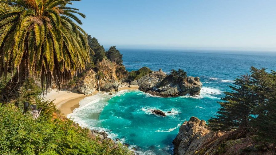 VinceKurt6's tweet photo. Sequoias, seashore, mountains, and more: Here are the best spots in California. https://t.co/O4I3EDgxec