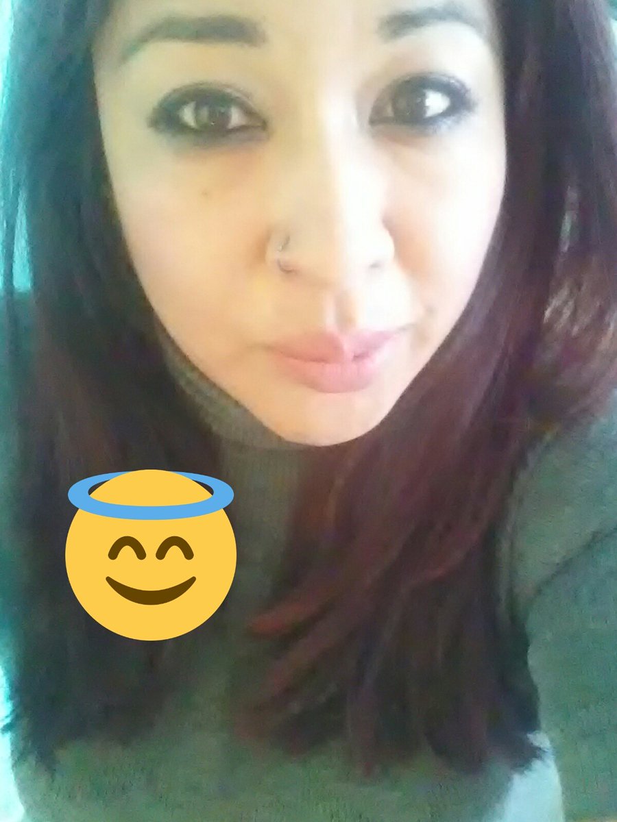 SabrositoY's tweet photo. Excelente sabadrinks amigos de tw y seguidores 💋🙊😇 https://t.co/HwIVTCRHIX