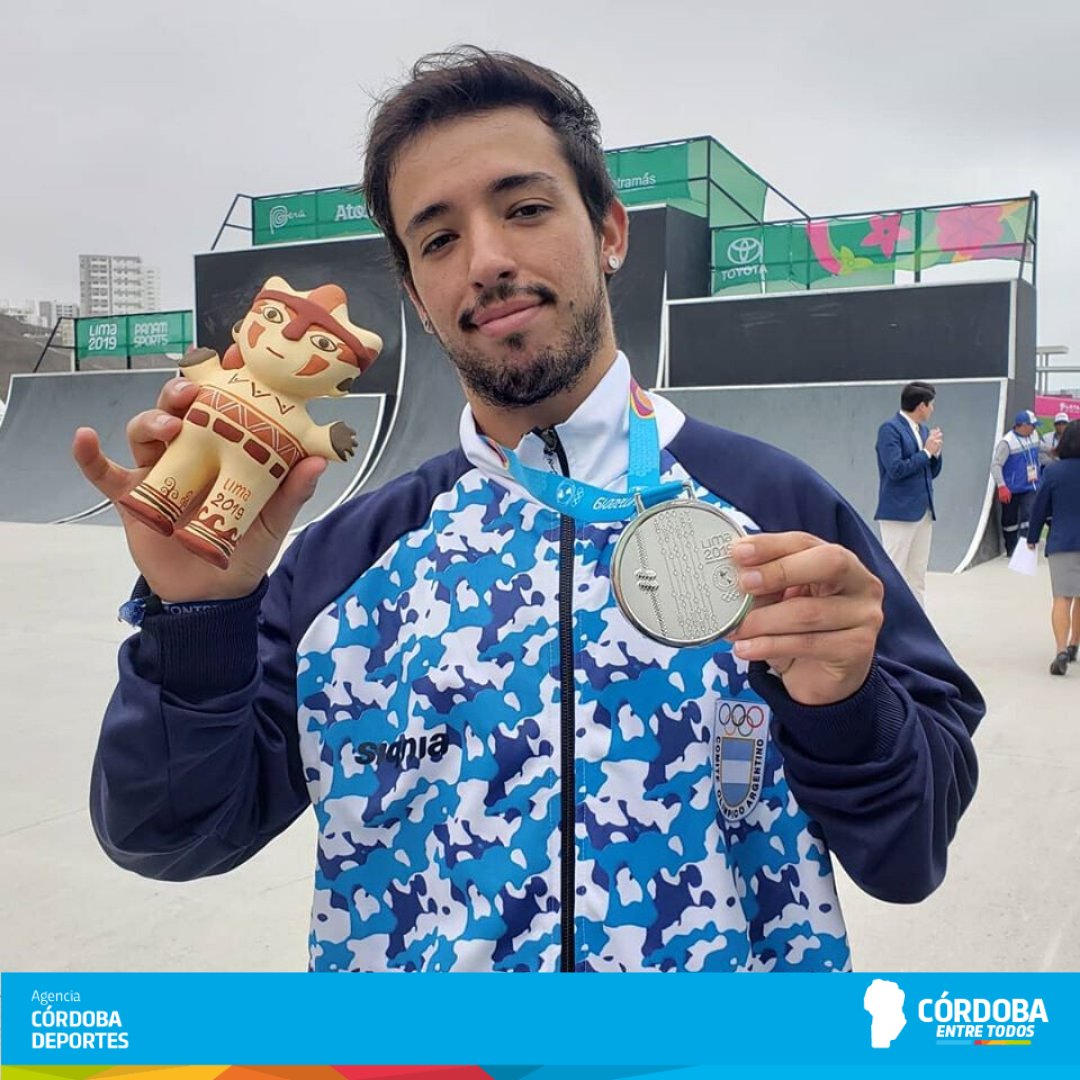 DeportesCba's tweet photo. 🎊¡FELIZ CUMPLEAÑOS JOSÉ "MALIGNO" TORRES!🎊

@DeportesCba saluda a @malignobmx en el día de su cumpleaños. Rider cordobés de BMX 🚴‍♂️. En 2019 obtuvo la medalla de plata 🥈 en los Juegos Panamericanos de Lima y la medalla de bronce 🥉 en los @XGames. https://t.co/xuGai3t5tW
