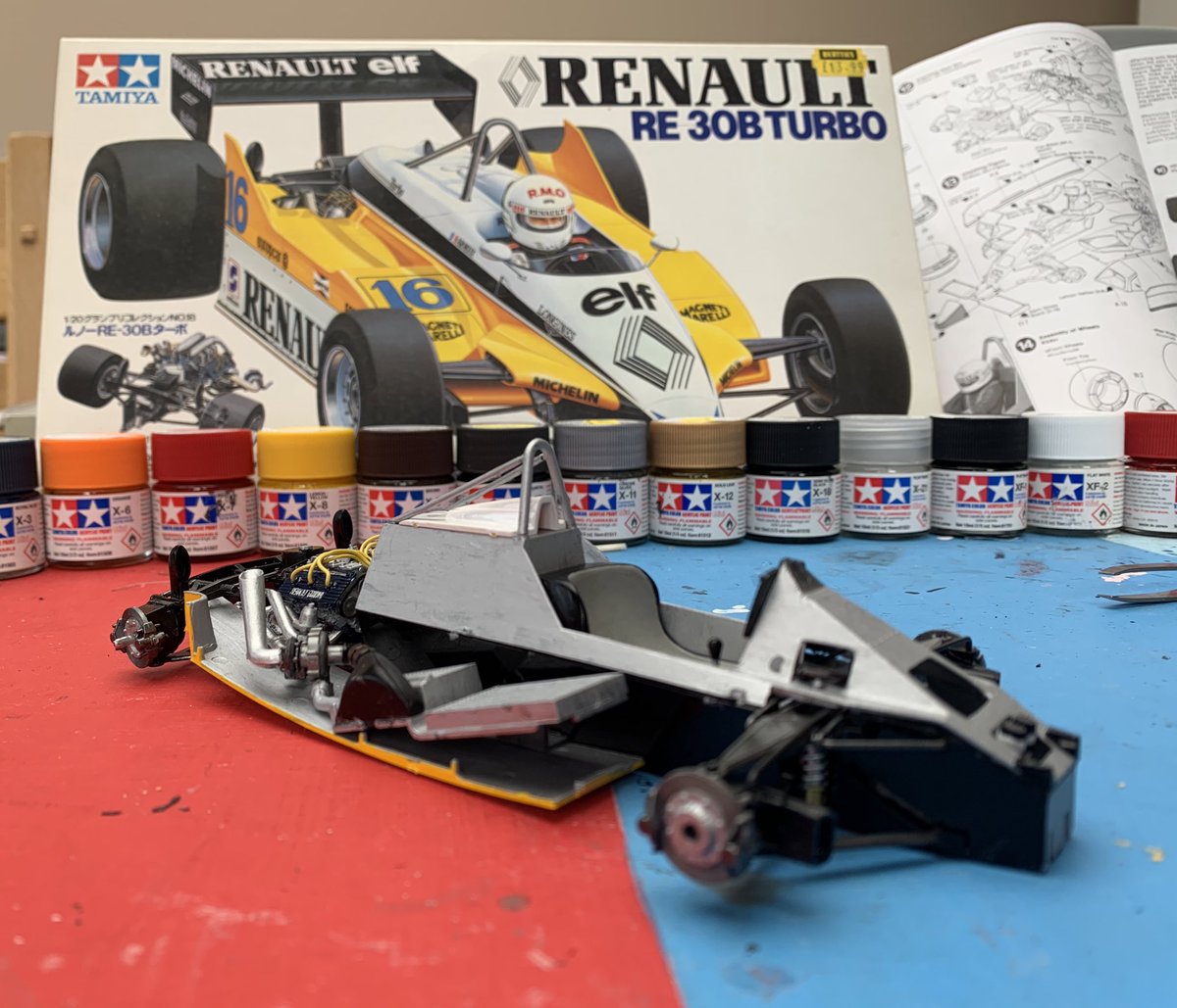 LewisJBinning's tweet photo. Keeping busy whilst staying indoors @RenaultF1Team @Prost_official @F1 @TamiyaUK @renearnoux https://t.co/GeSx2a1S2E