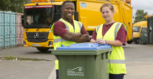 Congratulations to our <a href="/Royal_Greenwich/">Royal Borough of Greenwich</a> bin operatives who have really rallied to complete all the rounds across the Borough this week - an essential service. Well done!