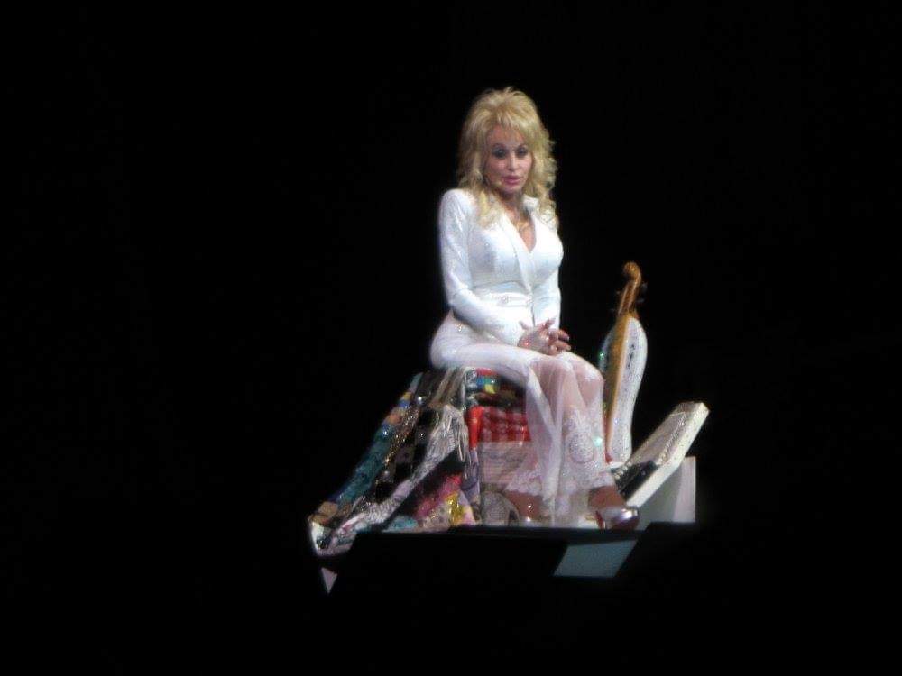 Dolly PartonAugust 2016KCMO