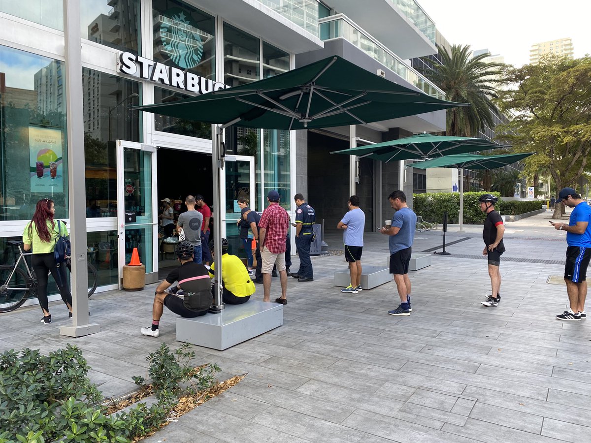 HaseninAl's tweet photo. @Starbucks doesn’t understand #socialdistancing We don’t let visitors into my hospital, so why do three people need to go in for a single Sbux order? Why do people wait for orders inside huddled together? #COVID19 is no joke. Can’t sip a latte on a ventilator. #MD #Miami https://t.co/aMe45gSifx