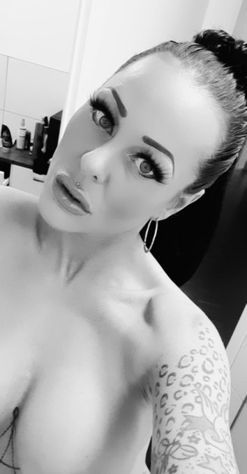 https://t.co/DcloMqJe14 https://t.co/0pzbKhN0sX<a href="/tag/stripchat"class="tags"><span>#stripchat</span></a><a href="/tag/stripchatlive"class="tags"><span>#stripchatlive</span></a>