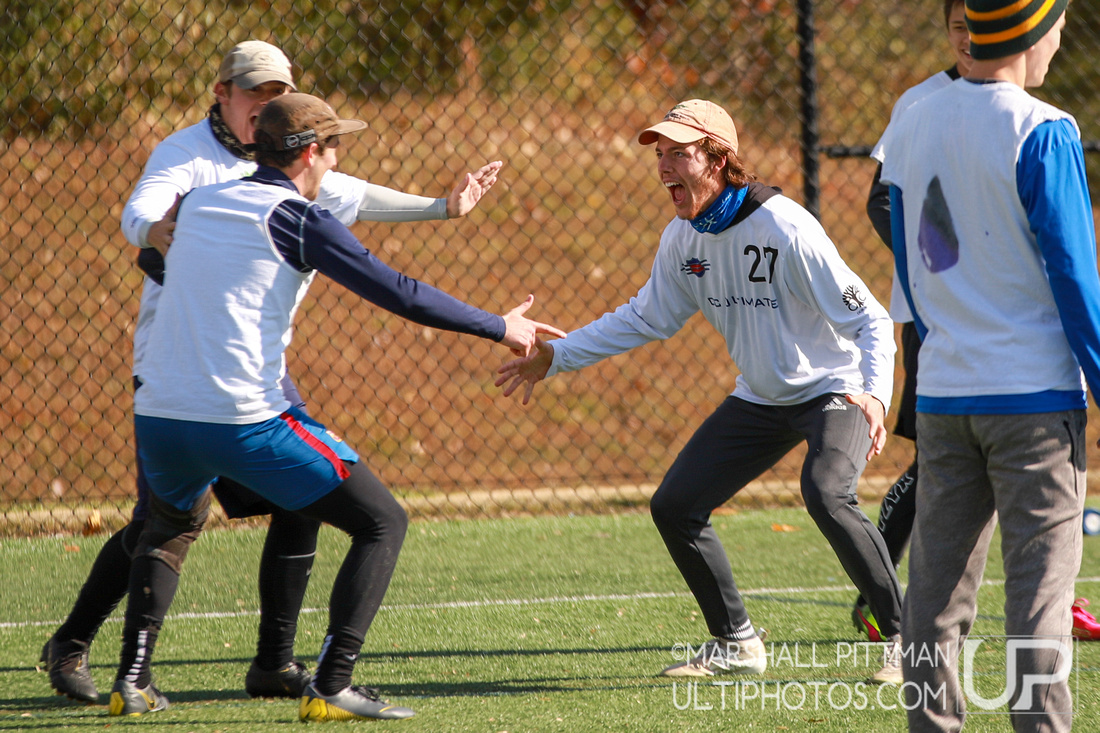 UltiPhotos tweet media