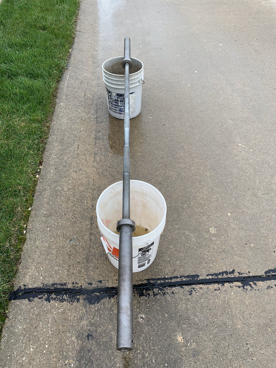 sknappl's tweet photo. Quarantine = learning how to de-rust/treat a barbell at the end of a deload week. https://t.co/fVLdirTsvP