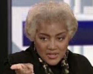 dr_palazzolo's tweet photo. Excuse me ⁦@FoxNews⁩ &amp; ⁦@FoxBusiness⁩ help me to understand your BS. How do you justify keeping a disrespectful condescending lying cheater like ⁦@donnabrazile⁩ &amp; remove ⁦@Trish_regan⁩? Remember when Brazile told ⁦@GOPChairwoman⁩ to “go to hell”? https://t.co/96qmWImpRt