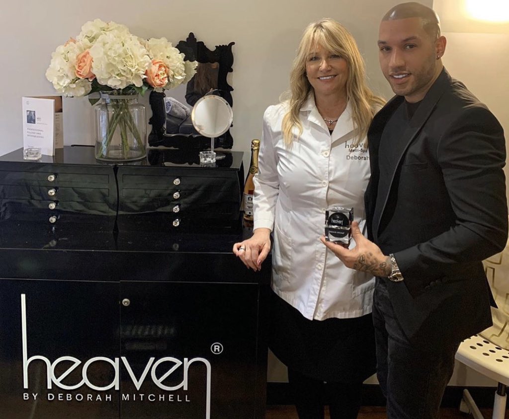 IAmDanielJ's tweet photo. Thrilled to join the @heavenskincare family and become the official UK ambassador of the luxury @HeavenMens grooming & skincare range founded by Deborah Mitchell.
I’ll be giving you all a discount code to purchase your men’s luxury skincare & grooming products. #DAN10 https://t.co/9h60VhX0cr