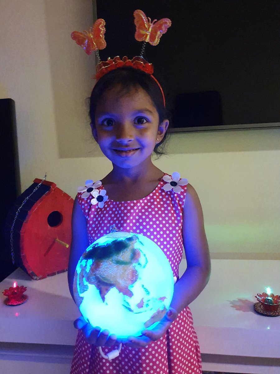 MyrtleManoj's tweet image. Megan proud to be part of &quot;Raise your voice for Nature&quot;
#EarthHourUAE 
#Connect2Earth
#gemsnms_alkhail #NMSKG
@StaceyJudith
@VallarieAjish