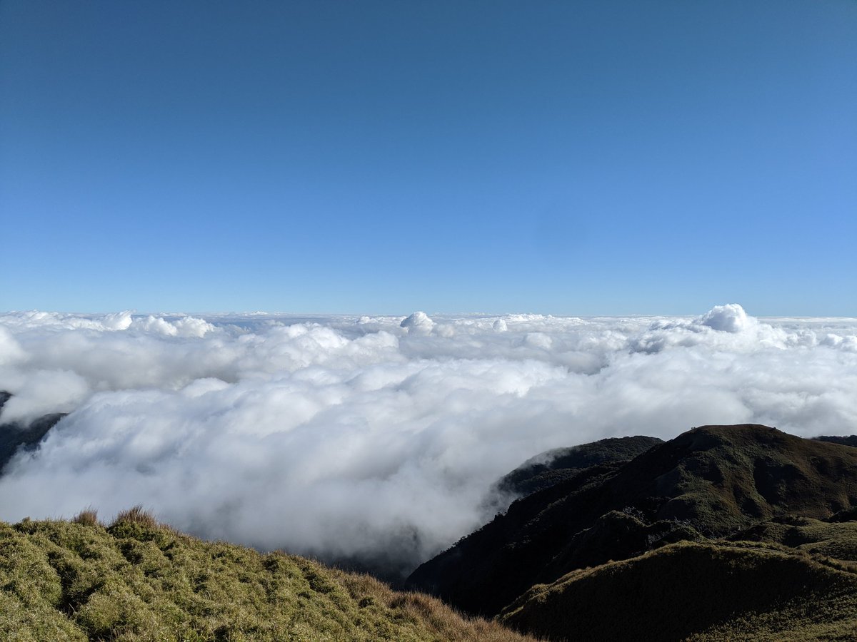 jooswaa's tweet photo. Sa Bundok Pulag - Playground of the Gods (February 16 - 17, 2020)

#mtpulag #mountains #hikingadventures #adventurephilippines #outdoorislife https://t.co/rQE2ZzvaQP