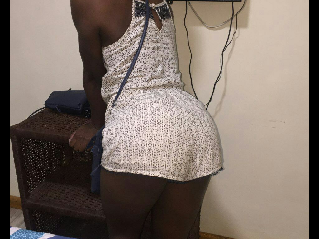 MutuaKendi's tweet photo. I'm online right now on Skyprivate - pay-per-minute system for Skype live shows. Call me right now in private here: https://t.co/LyfJgIzjA0

https://t.co/nxedHwLeB2 https://t.co/QVwFIculIJ
