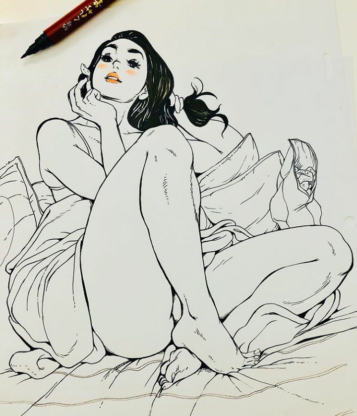 SolarPuffArt's tweet photo. Thinking of her dreams and goals :)

#goals #DREAMS #beauty #BeautyOfTheDay #SaturdayMotivation #SaturdayMorning #Saturday #illustration #mangaart #comics #indycomic #bombshell #ink #pens #inking https://t.co/rAgZcz95Fy