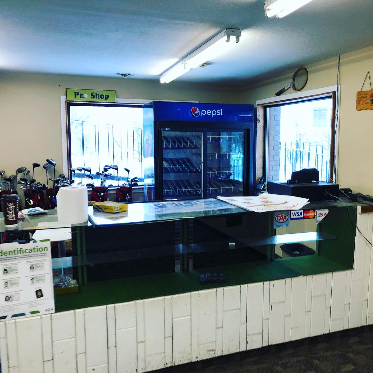 WheatCityGolf's tweet photo. Check out our transformation in the Pro Shop @WheatCityGolf Stop in this weekend for Early bird memberships. On sale until March 31st. Phone or go online for additional options to pay https://t.co/IidjYuIE4O #SafeAtHome #2047282299 #SocialDistanacing #staysafe #springbreak202 https://t.co/PPeh41VBTu