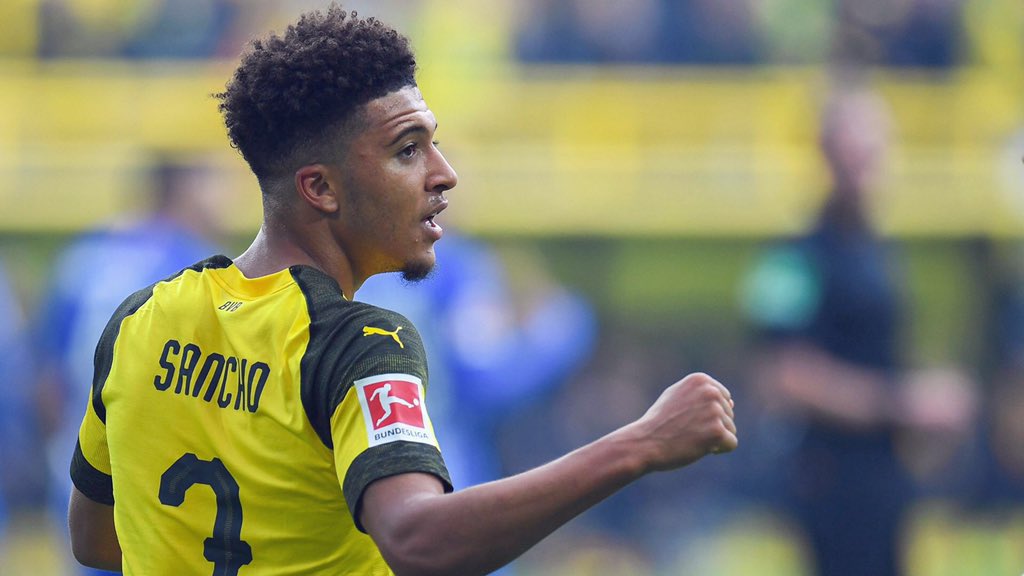 2. This season Sancho (20) has 35 app for Dortmund scoring 17 Goals and providing 19 assists in all competitions. Averaging 0.47 goals per game and an impressive 0.75 assists per game. He has 24 shots on target from a total of 39 shots & averages 56 passes per game.  #MUFC