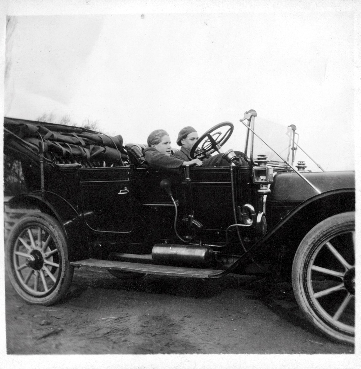 gobuddy's tweet photo. #DavesCarIDService @iowahawkblog Here’s a pic of my grandfather (r). Taken in LA. 1910-ish. Thanks for your service! https://t.co/y7kluYut1t