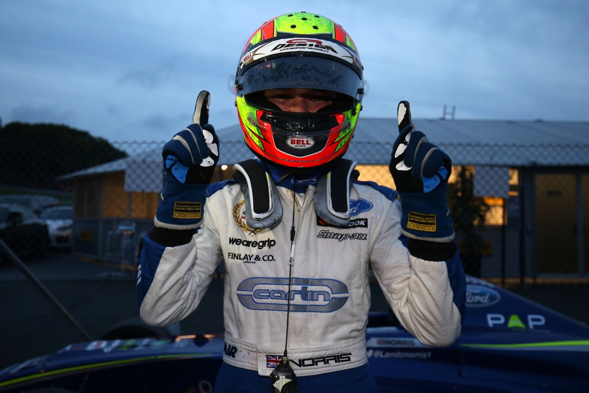 BritishF4's tweet photo. Special scenes down in parc ferme! 📸🍾

He started that race as a rising star... ⭐️

He ends it as the CHAMPION. 🏆

Just outstanding.

#MSAFormula | #F4Flashback https://t.co/alUucMlEwu