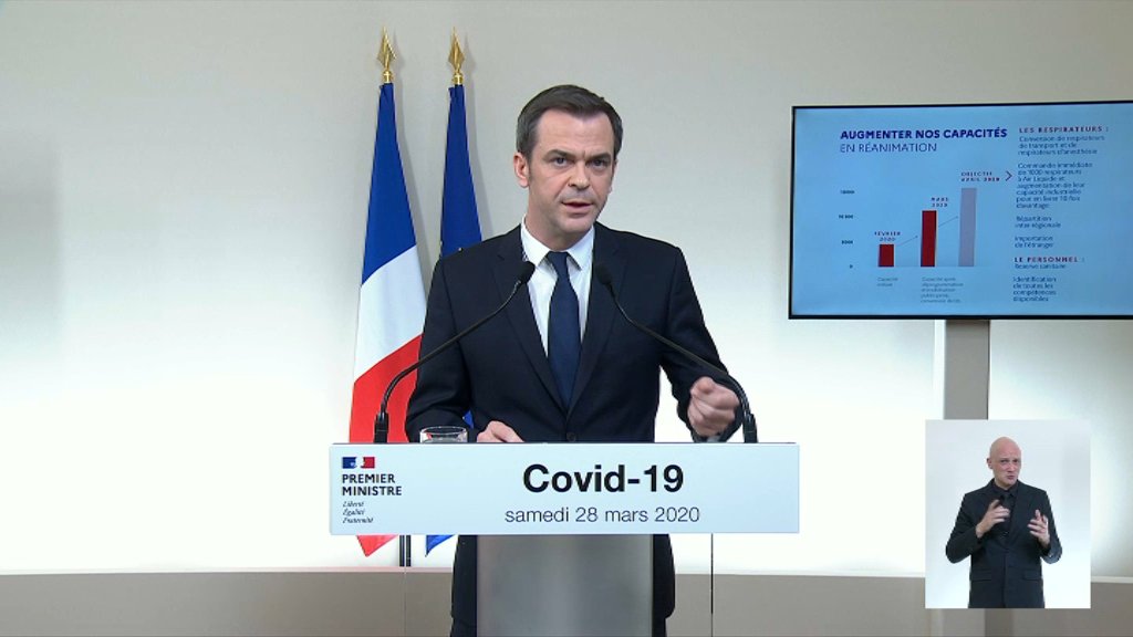BFMTV's tweet photo. @EPhilippePM @olivierveran "Je demanderai que nous puissions tester en priorité le personnel des Ehpad", a assuré @olivierveran 

📝 https://t.co/5hEnCCSH8j
📺 https://t.co/VCLLBi3aQR https://t.co/EkJv5d6kSi