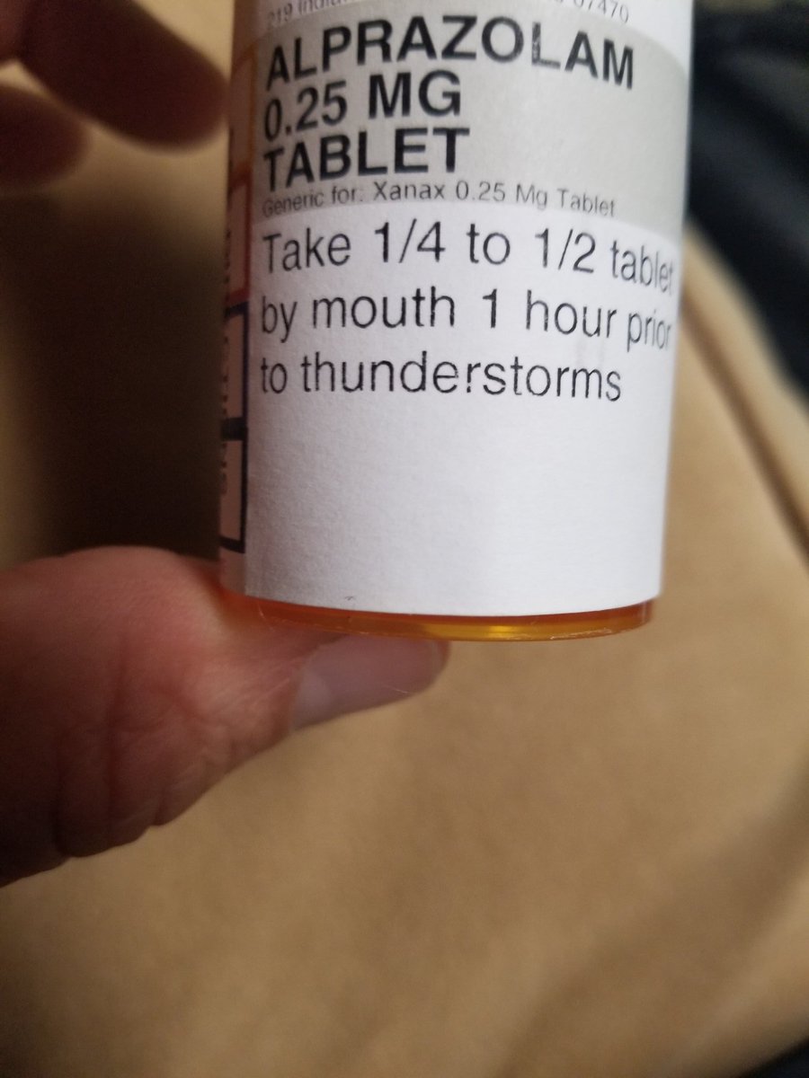 FitFreakMichael's tweet photo. @SavDeanOnSports My dog has such bad anxiety that Vet prescribed xanax.  He's small so often just give quarter of a tablet. Works like a charm 💤💤💤 https://t.co/rzfN6ATj4Q