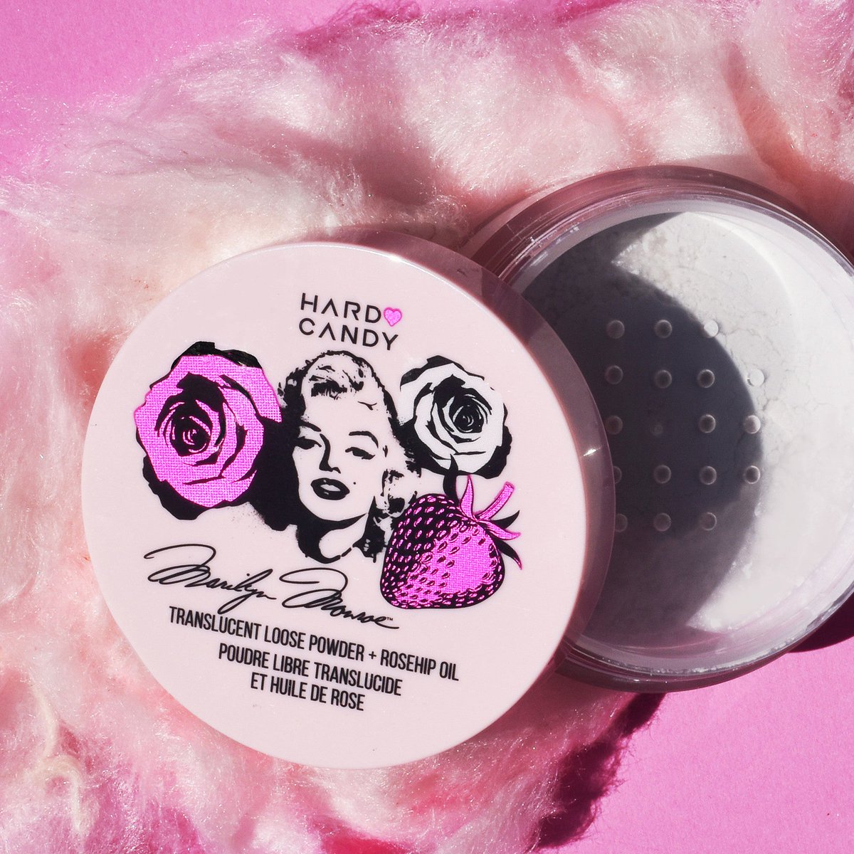 HardCandyLife's tweet photo. How sweet it is! 🍓Translucent Face + Rose Hip Oil Loose Finishing Powder is weightless, paraben and mineral oil Free, and smells sooooo yummy!

#MarilynMonroe  #walmartbeauty  #hereforeverybeauty #HardCandyxMarilynMonroe #glamorous #icon  #marilyn #loosepowder #signaturered https://t.co/6SUGEX0dKh