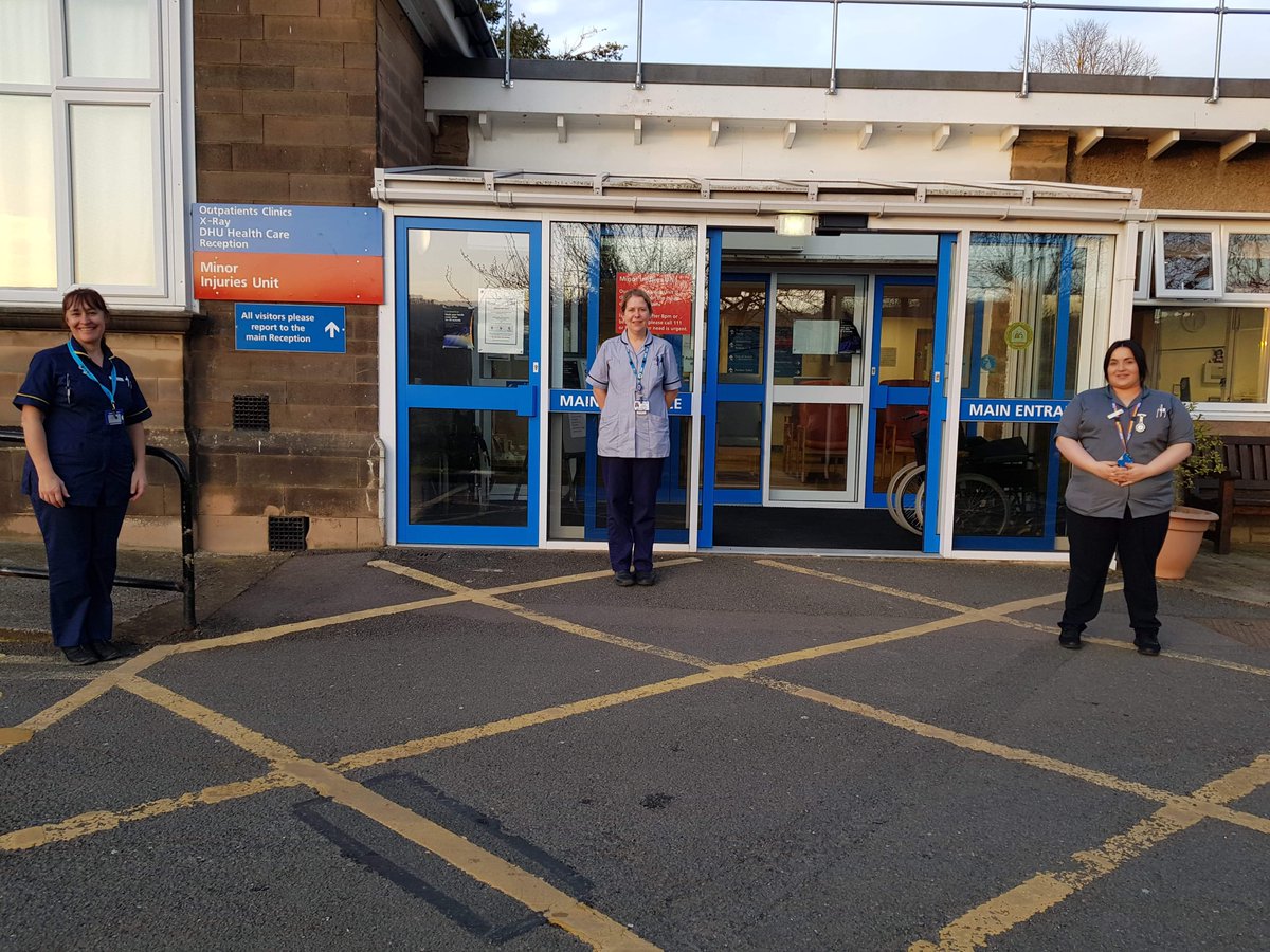 DCHStrust's tweet photo. Scroll along to see social distancing in action as demonstrated by our Whitworth Minor Injury Unit / Urgent Treatment Centre team 👍🏻
#NHS #socialdistancing #coronavirus #covid19 #DCHS #DCHSTrust #StayHomeSaveLives https://t.co/HJ0gSRCyYW