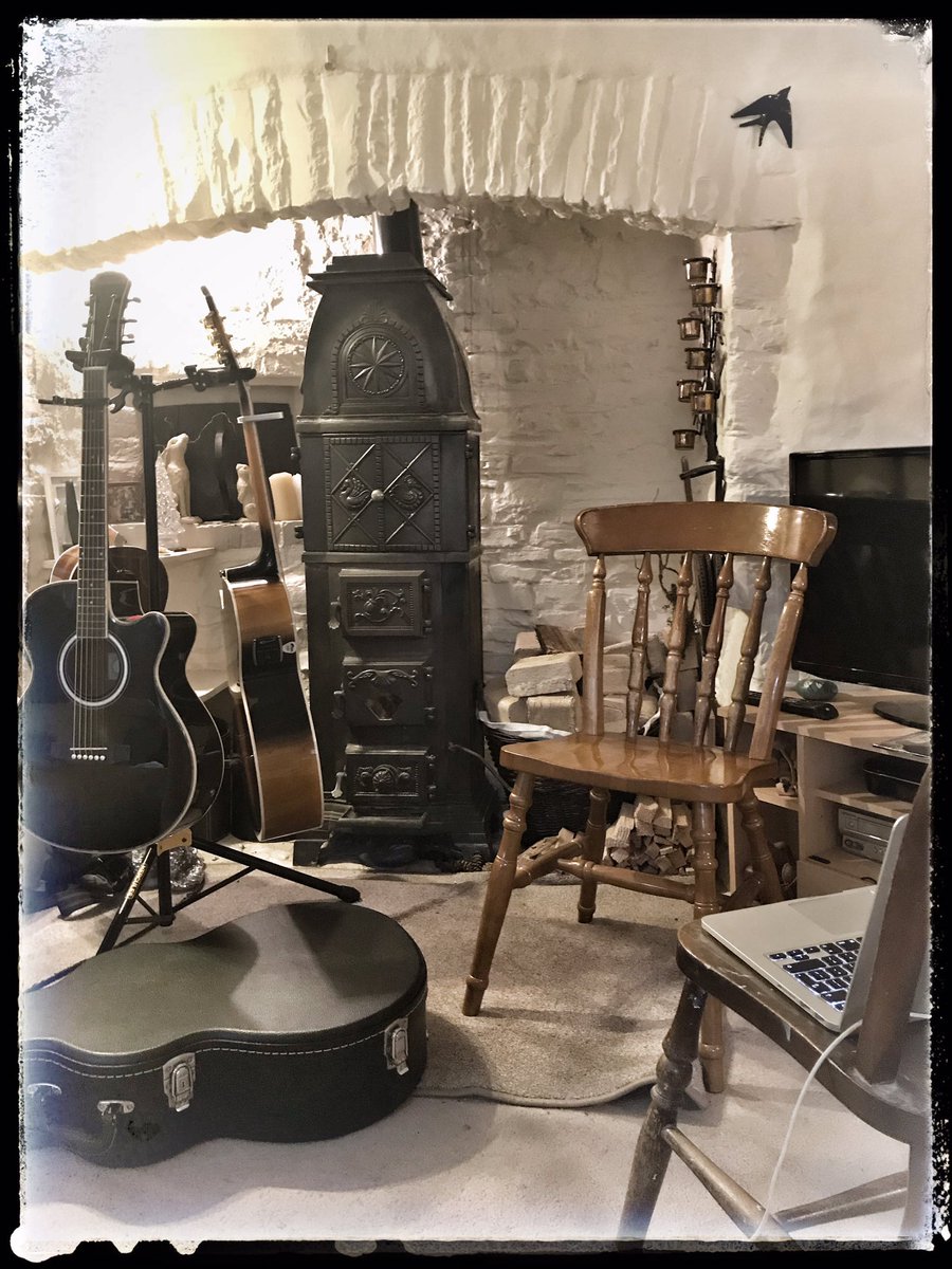 45 mins until my live stream starts over on Facebook, please join me! 

facebook.com/jamesspencermu…