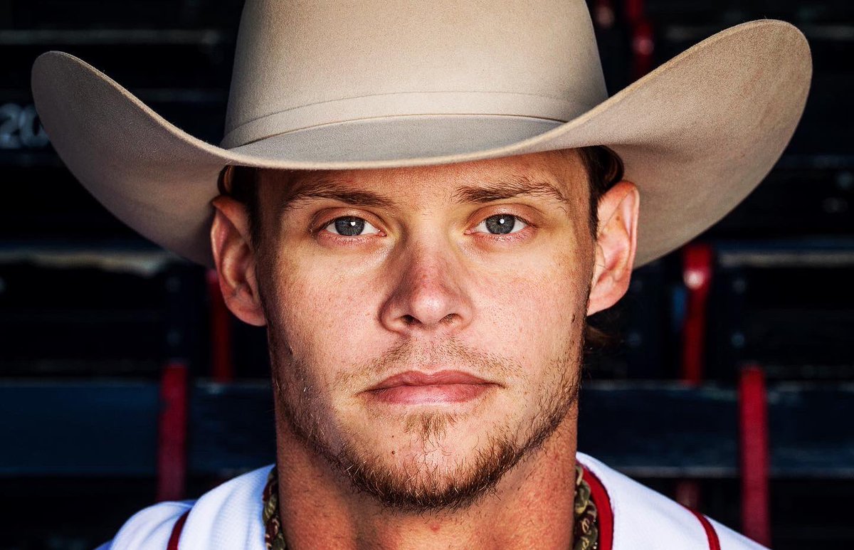 bjweiss22's tweet photo. Clay Buchholz in 2014 for Country Western Night. My first real portrait of a player. I was nervous to shoot it. #RedSox https://t.co/zByf5QlmQB