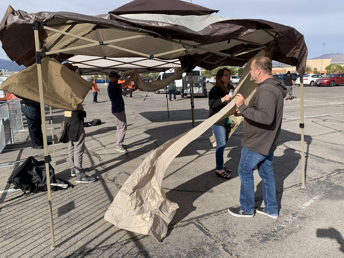 ClarkCountyNV's tweet photo. Touro University med students &amp; physician asst. students have arrived to help with our temp. homeless facility at Cashman Center. It’s coming together! #coronavirus #Vegas https://t.co/cCSaezqIFb