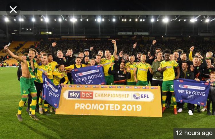 CharlieCullen24's tweet photo. If you are a football person please join the challenge of posting a football photo. Just one picture, no description. Please copy the text in your status, post a picture and look at some great memories/pictures. https://t.co/i2LTPJWKKt