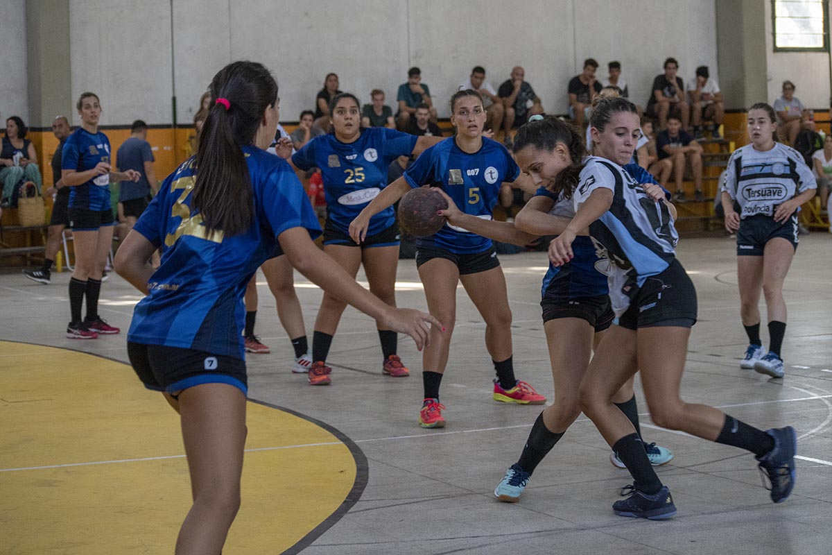 fecobalok's tweet photo. #CopaCórdoba 🏆 2020
📸 Verónica Ghigi 
@GPJHandball @HandballCab @RCHandball 

#yomequedoencasa 🏠 https://t.co/lqw5qIvApL