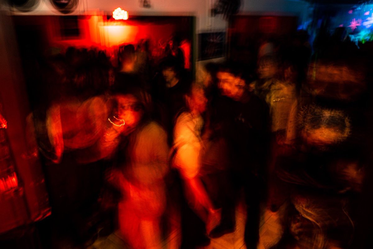 variospedro's tweet image. onde eu queria estar agora :’)