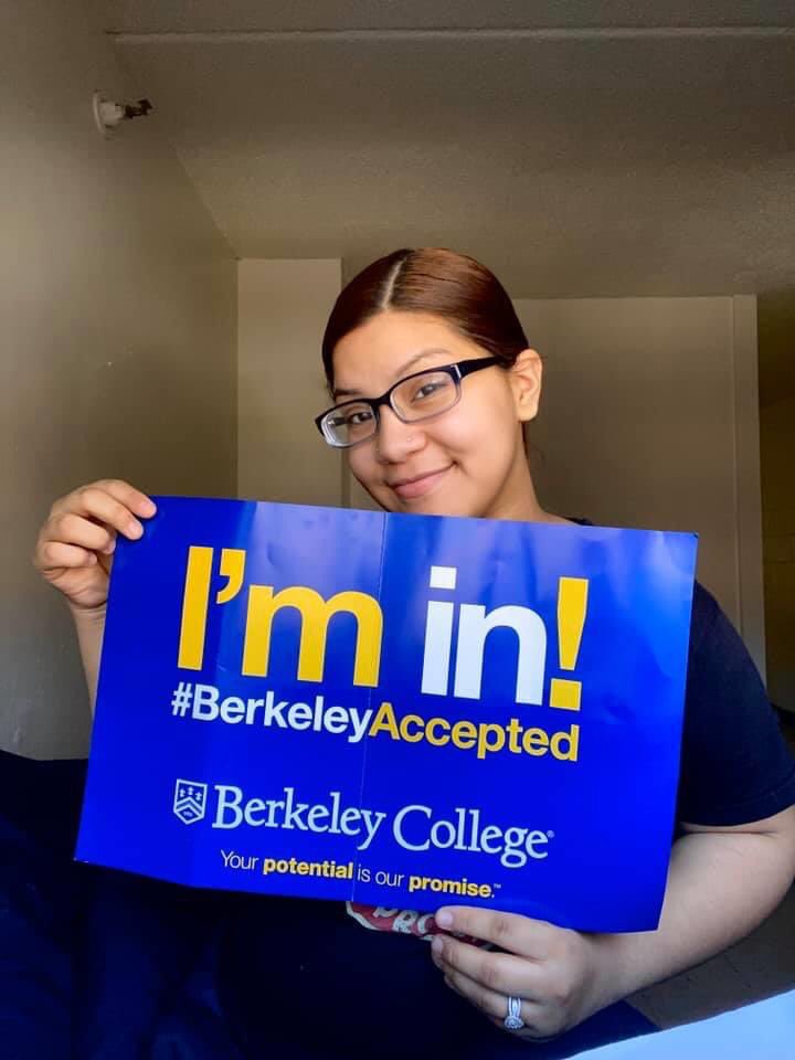 BerkeleyCollege's tweet photo. Sending a virtual high five! Congratulations on being #BerkeleyAccepted 👏🎊 https://t.co/bZfnpsMDjE