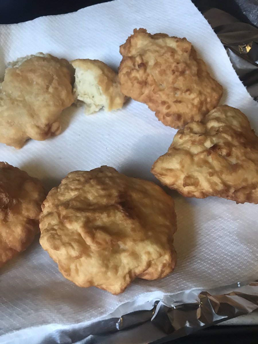 SheriLBlume's tweet photo. In tonightโs episode of #PandemicCooking I tried a fried bread recipe. #Carbs #DeepFriedEverything
https://t.co/oDcotX6JOo https://t.co/OTxz23JIE1