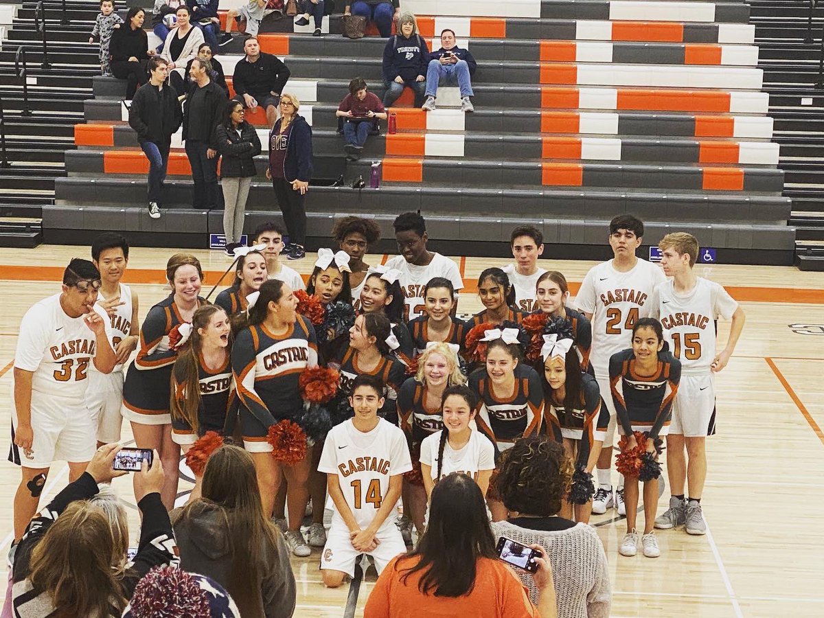 CastaicHoops's tweet image. Appreciated every step and challenge of our first season! Can’t wait to get back on the court with these guys🙏

#CastaicHoops