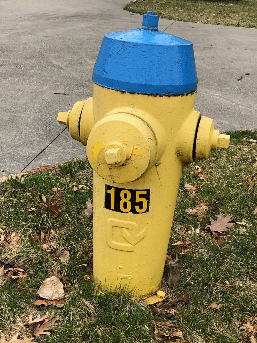 McLennan1977's tweet photo. I have updated my Spring Math Walk blog post for those looking for some new ideas for encouraging math exploration outdoors. Feel free to pass on the math invitations to children and their families! https://t.co/E6Px34NDHX  #joyfulmath #MTBoS #homeschooling #Covid_19 #mathchat https://t.co/9x97mSYAHs