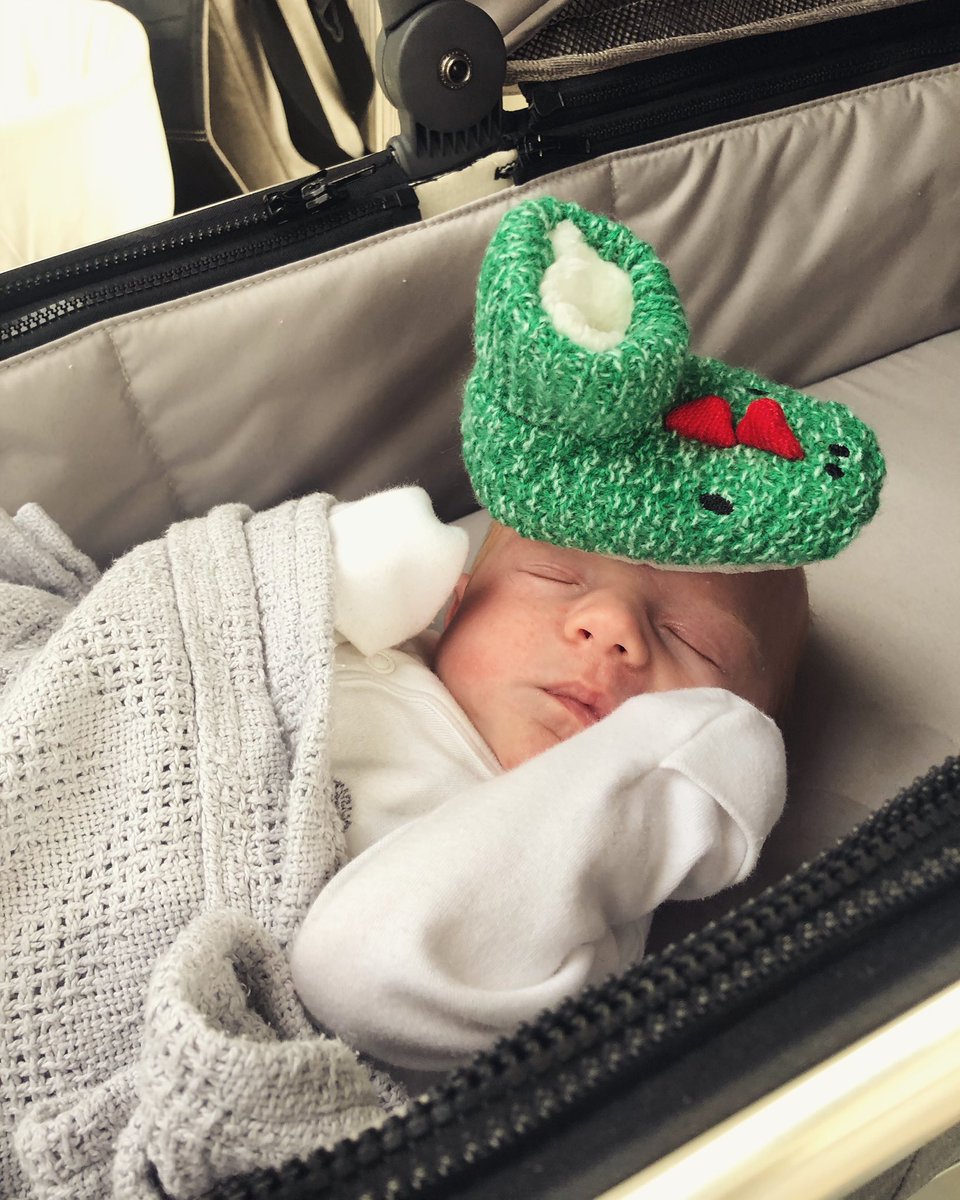 oneofthewynnes's tweet photo. In order to alleviate boredom during this time of isolation, I’ve decided to set up an Instagram account where I balance random objects on my son’s head. 

Give it a follow if you fancy it: https://t.co/wibUlLCO4M https://t.co/Rxt7F4YwBH