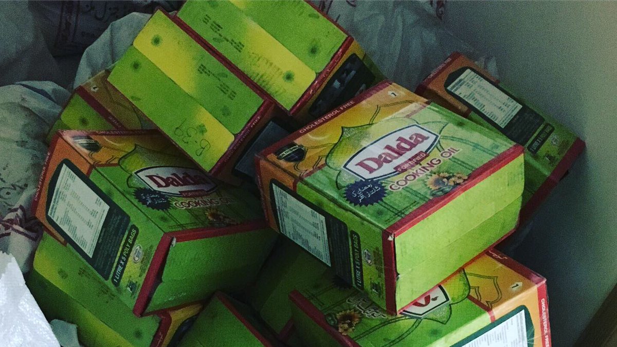 Sabasikander6's tweet photo. Alhamdulilah Team @Bethechangepaki delivering Ration to 50 more Families
We delivered to 30 families last week too.Including all basic items.
For Details Contact 03334594673
#RationRelief #Bethechange @hamzashafqaat #TeamBTC #Covid19 #CoronaUpdate @ImranKhanPTI @mayaali07 https://t.co/Idqr1ECY7H