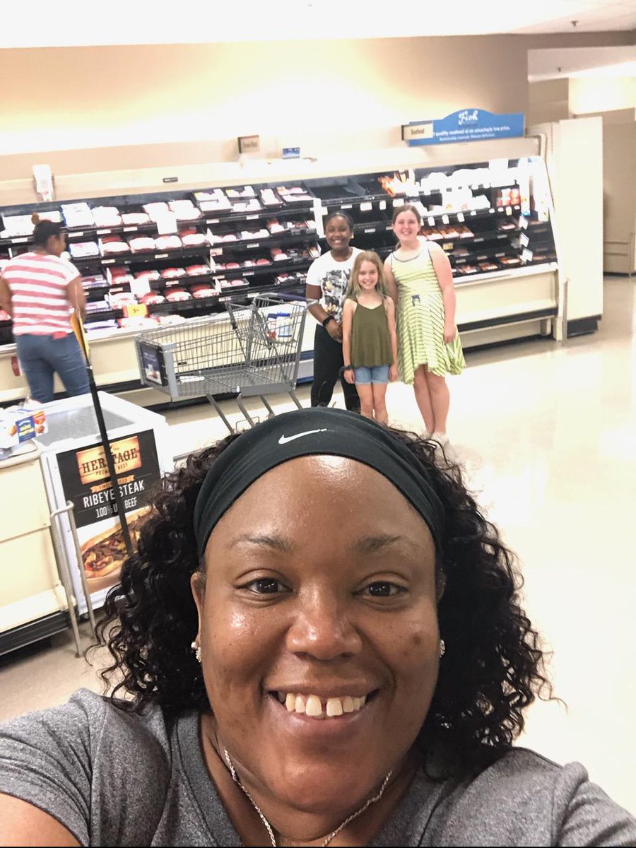 Shari C. Burton tweet media