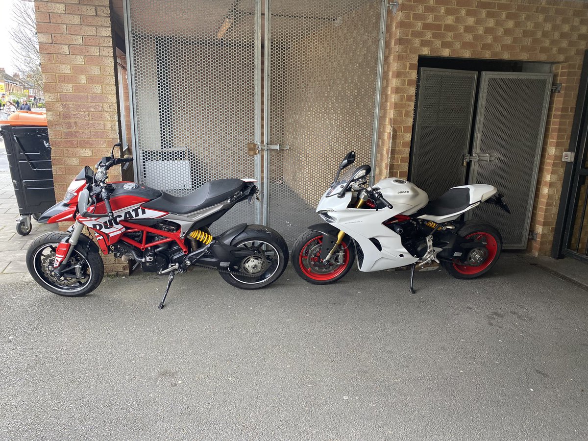 stolen_london's tweet photo. Attended a tidy recovery today by @BikeTrac - as always, when their trackers pinpoint a location, that’s where the vehicles are! Cheeky hiding spot in a car park - both recovered. No credit to us on this one, we simply attended to help out if needed 👍 https://t.co/UfoguNP3JP