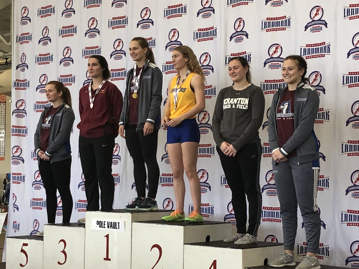 BlueJaysXCTF's tweet photo. Today #ECTF extends a huge THANK YOU to 2020 Landmark indoor PV champ and E-town indoor record holder Natalie Nye!  There’s nothing Natalie wouldn’t do to help the team-and that includes taking up hurdling!  We’ll miss her relentless work ethic and desire to excel.  #flytogether https://t.co/s90VlbfP5A